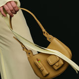 Leah Pockets Saddle