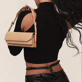 Naomi Baguette
